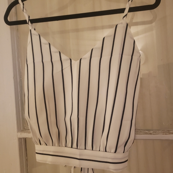 White & Black Striped Open-back Crop Top, NWOT - Picture 4 of 11